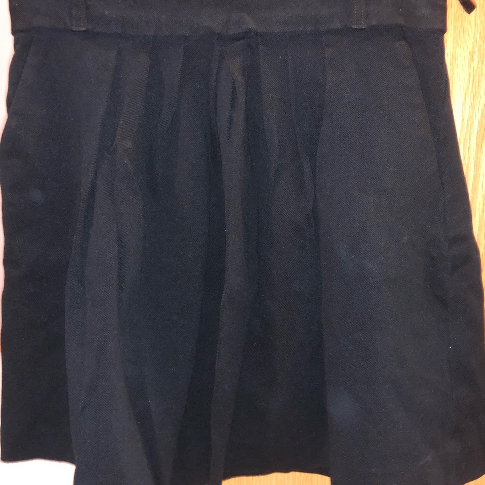 Black fleet skirt